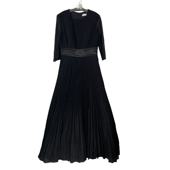 Ieena for Mac Duggal Shimmering Pleated A Line 3/4 Sleeve Gown Black Womens 10 - Picture 2 of 11